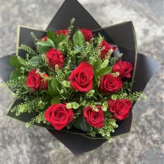 Dazzling dozen red rose handtied 