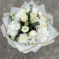 Classic whites handtied 