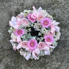 Pink wreath - with bows