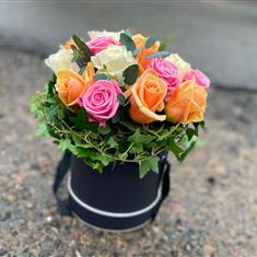 Pastel rose hatbox 