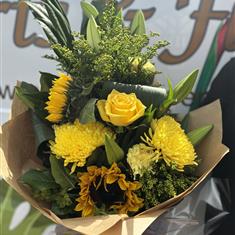 Yellow sunshine luxury bouquet