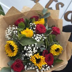 Sunflower and red rose bouquet 
