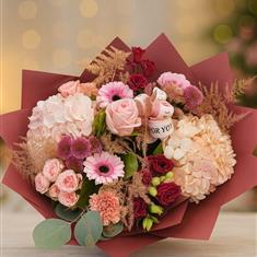 Merry and blush bouquet 